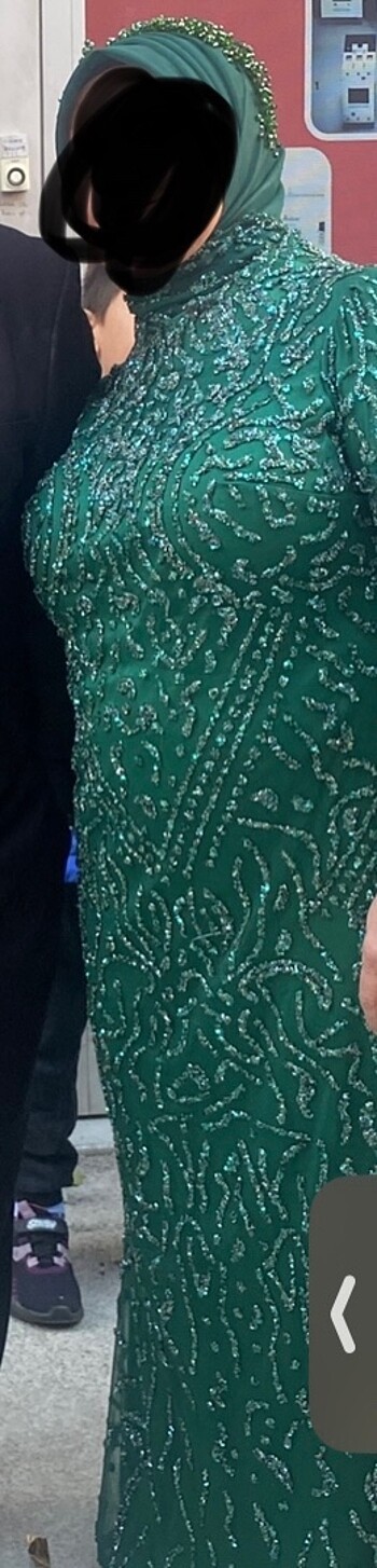 Zümrüt yeşili kuyruklu büyük beden abiye - Görsel 3