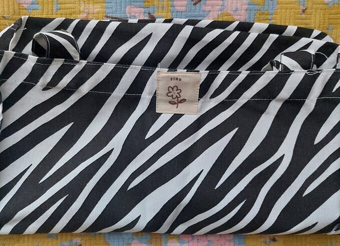 Beden Fimu Zebra Desenli Cırtcırtlı Omuz Çantası