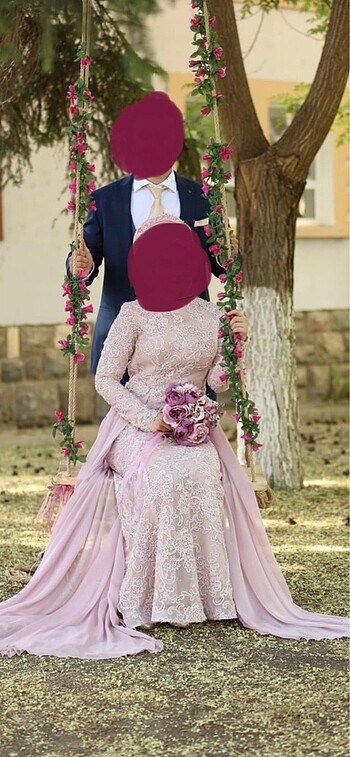 Pudra pelerinli abiye