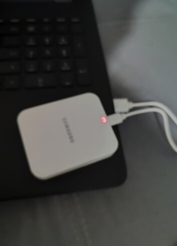 Harici şarj bataryasıı usb kablosu da dahil