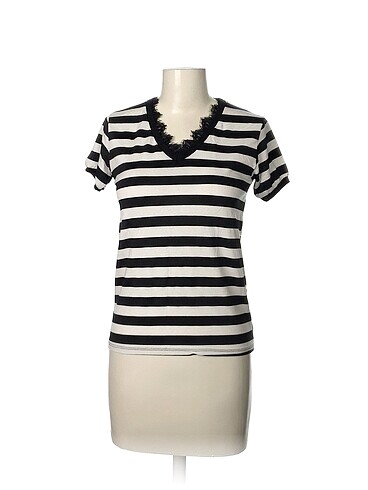 Noa&Noa T-shirt %70 İndirimli.