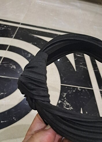 Taç siyah - Görsel 5