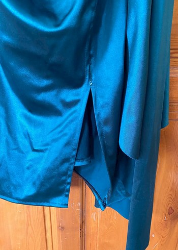 Turkuaz Parlak Drapeli Abiye Elbise - Görsel 9