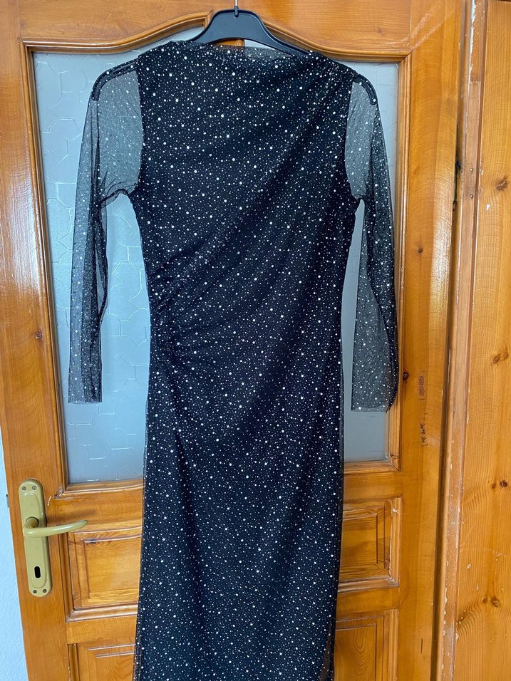 Uzun Kollu Puantiyeli Siyah Elbise - Görsel 5