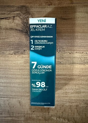 La Roche-Posay Effaclar A.Z. Jel Krem - Görsel 3