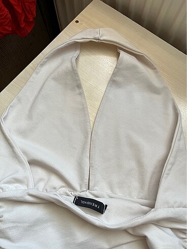 Trendyol & Milla BEYAZ CROP-TRENDYOLMİLLA