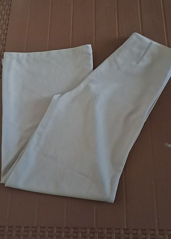Bej Kadın Bol Kesim Kumaş Pantolon