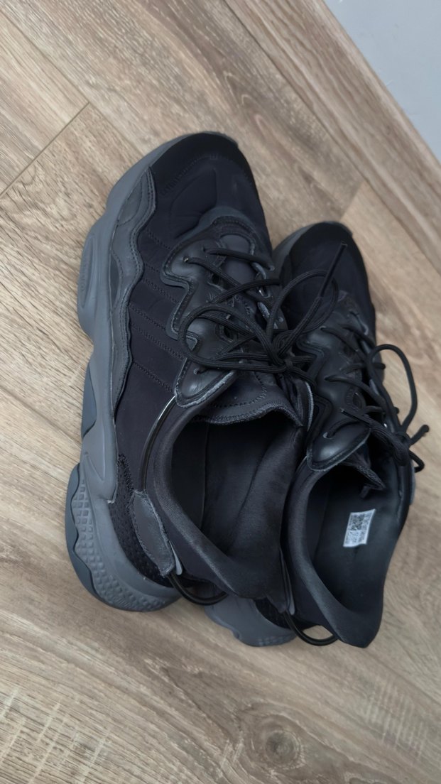 Yeni az kullanılmış Erkek ozweego spor ayakkabı - Görsel 2