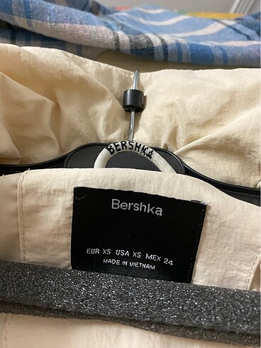 Bershka bershka mont SATİLDİ