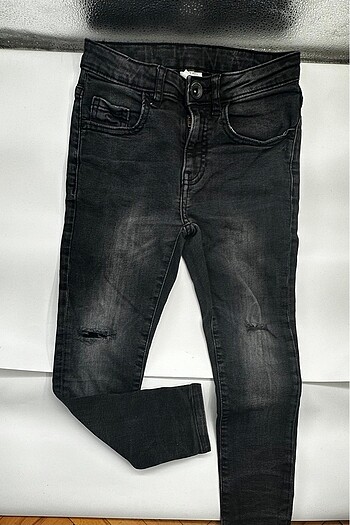 zara denim kot yıkamalı 8 yaş erkek çocuk pantlon