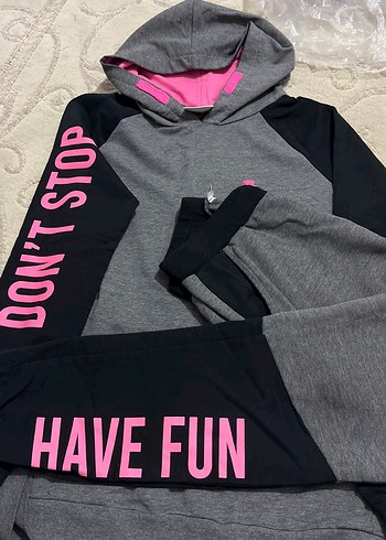 Kız Çocuk Gri Kapüşonlu Sweatshirt ve Eşofman