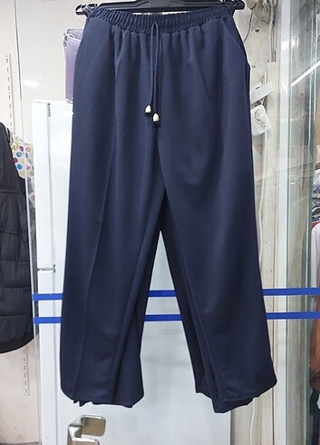 Diğer Beli lastikli cepli kumaş pantolon 