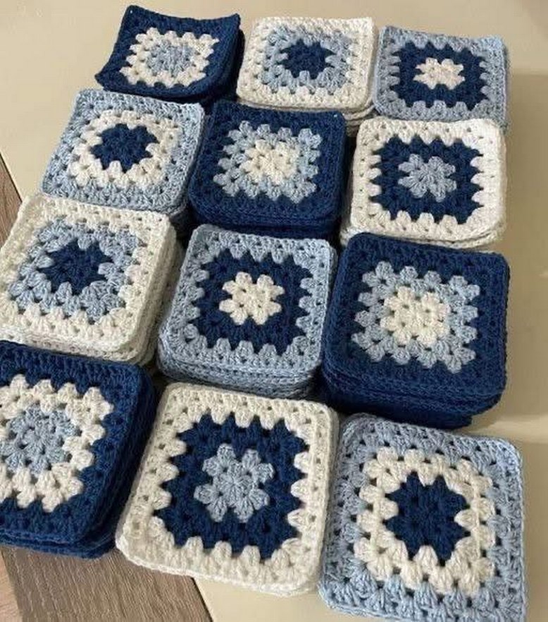 Bohem Tarzda El Yapımı Renkli Örgü Kare - Görsel 2