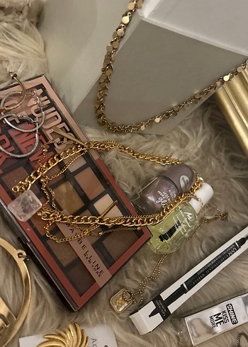 Altın Renkli Makyaj ve Aksesuar Seti - Görsel 10