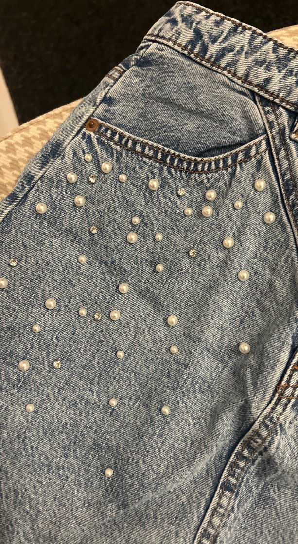 Boncuk İşlemeli Mavi Mini Denim Etek - Görsel 3