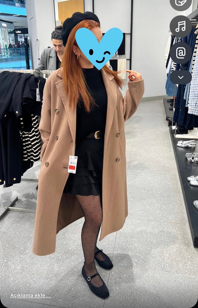 Siyah Fırfırlı Mini etek - Görsel 2