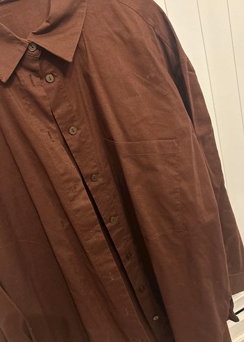 Düğmeli Kahverengi Keten Gömlek - Görsel 3
