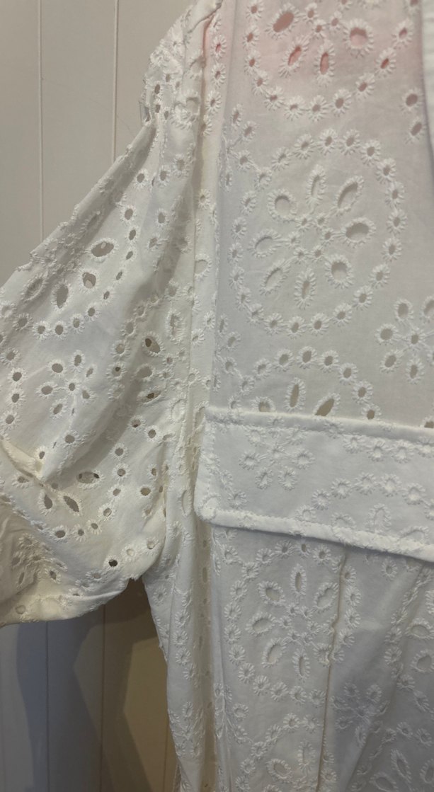 Nakışlı Beyaz Uzun Kollu Pamuklu Elbise - Görsel 4