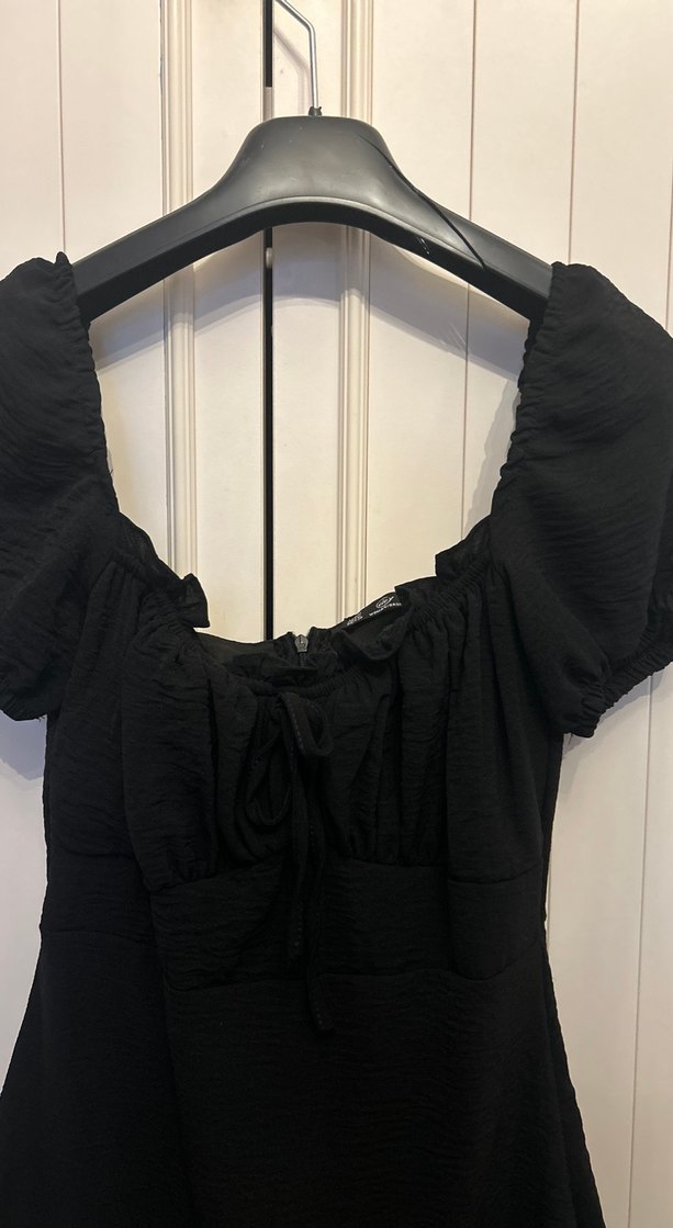 Kadın Siyah Mini Elbise, Tekstil Kumaş, Fırfırlı - Görsel 3