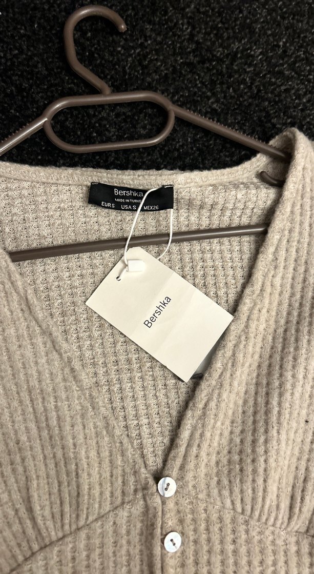 Bej V Yaka Mini Triko Hırka - Görsel 2