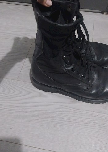 Siyah Bağcıklı Erkek Kauçuk Bot - Görsel 2