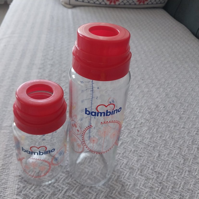 Renkli Bambino Bebek Biberonları Kırmızı Kapaklı - Görsel 2