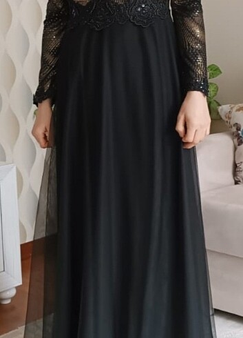 Diğer 40 beden Altin ve siyah rengi tesettür abiye