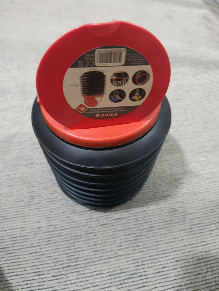 Kırmızı Katlanabilir kova - Görsel 2