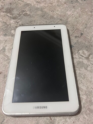 Üç bozuk tablet
