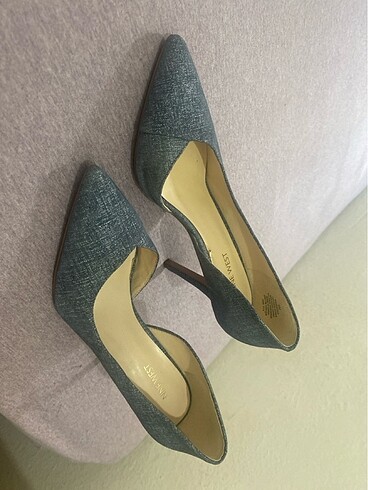 Nine west deri üzeri el işlemesi mavi kot rengi topuklu