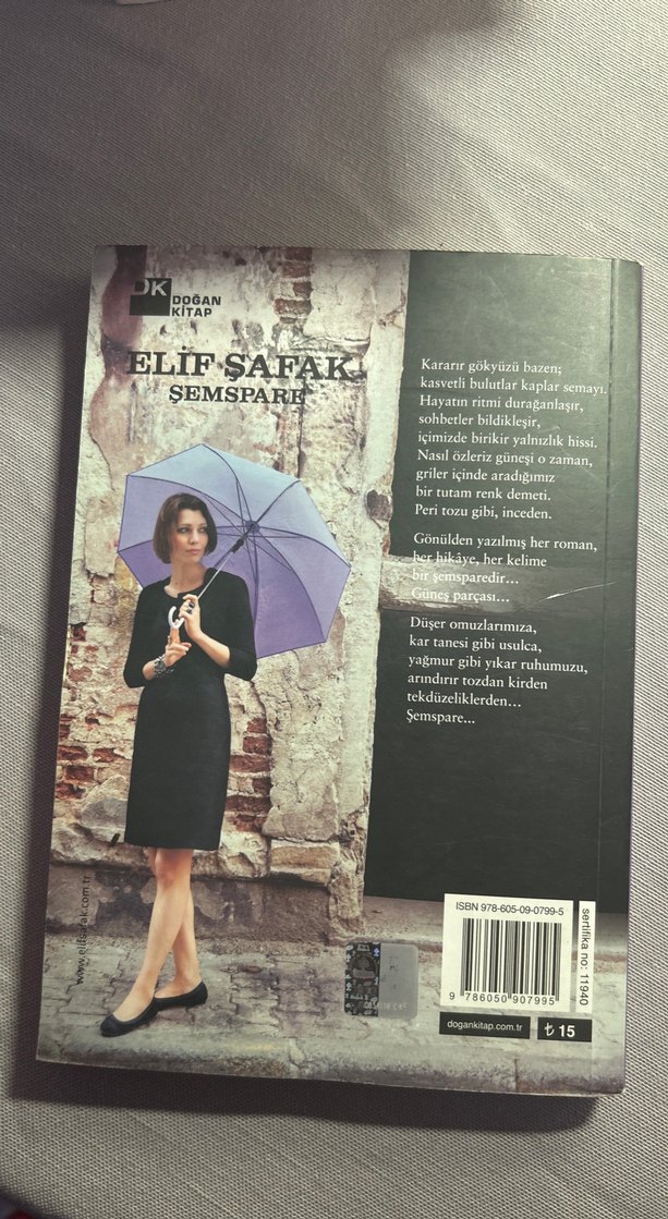 Elif Şafak şemspare - Görsel 2