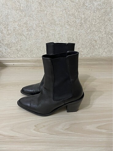 zara kovboy bot