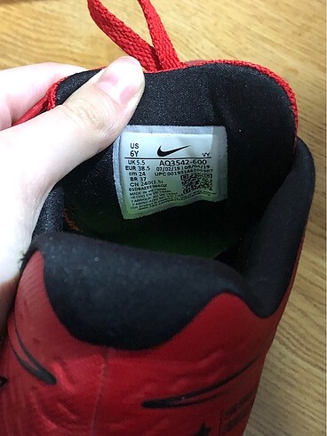38,5 Beden orijinal nike ayakkabı