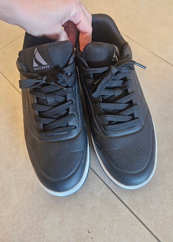 Skechers 45
