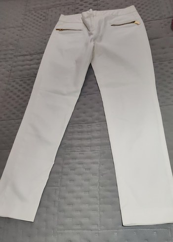 Kadın Beyaz Regular Fit Kumaş Pantolon
