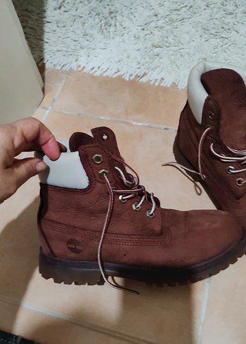 Bayan kısa kışlık bot timberland marka orjınal ürün - Görsel 2