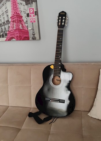 Siyah Klasik Gitar - Görsel 3