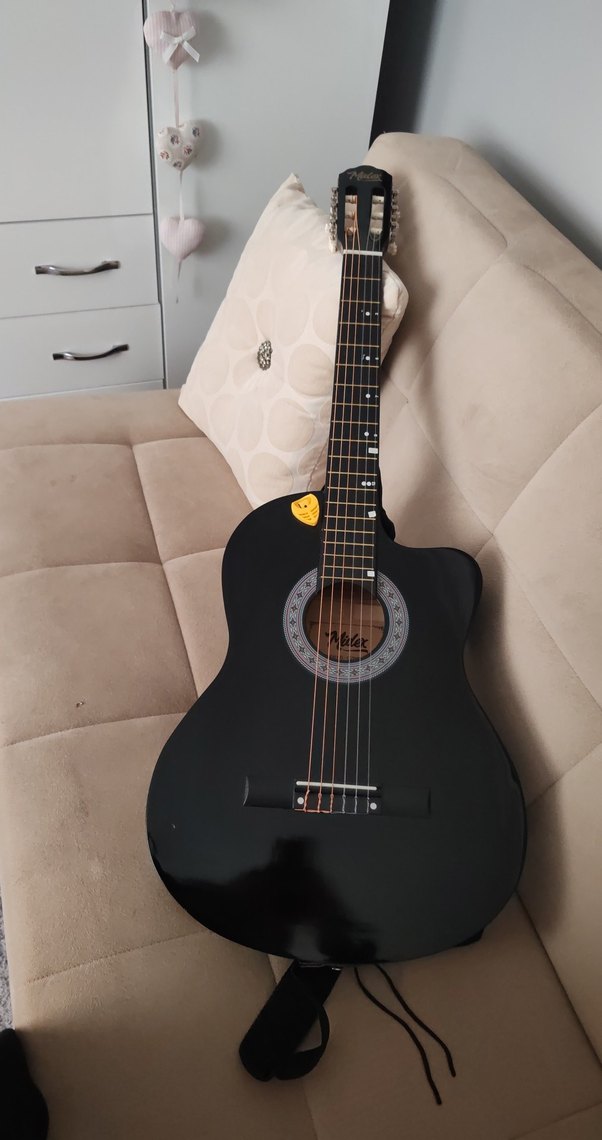 Siyah Klasik Gitar - Görsel 5