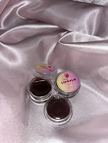 Chocolate lipbalm