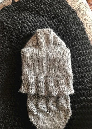 Gri el Örgüsü Çorap - Görsel 2