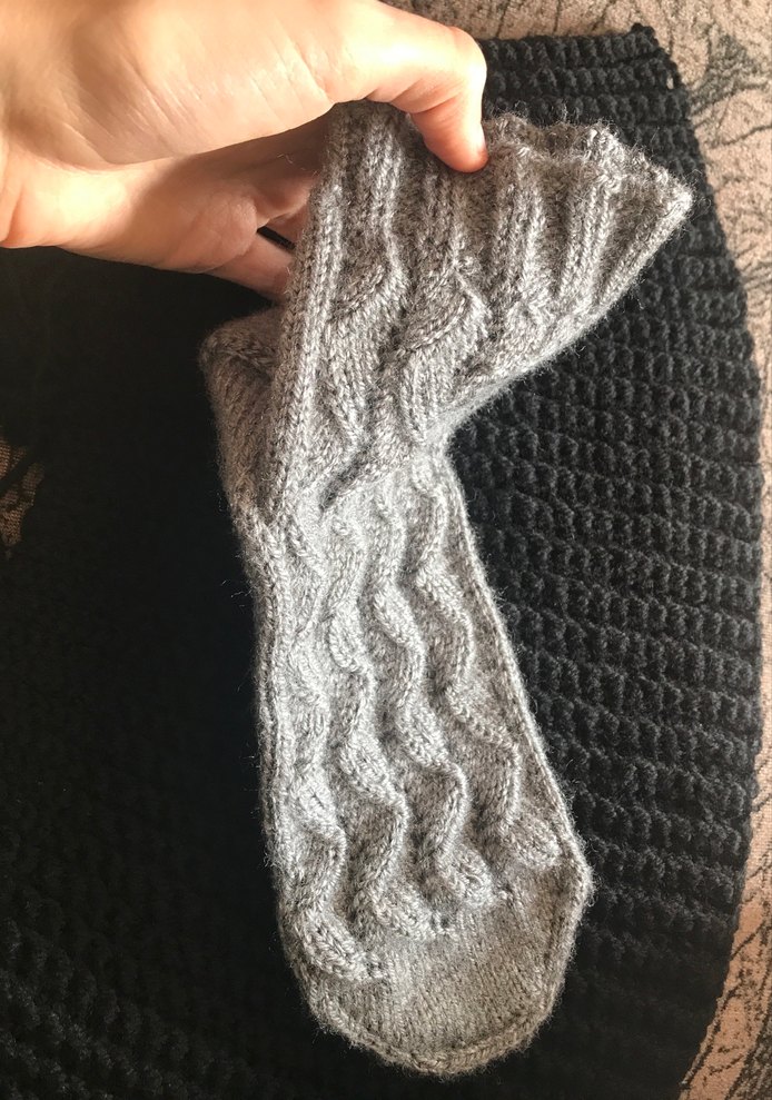 Gri el Örgüsü Çorap - Görsel 3