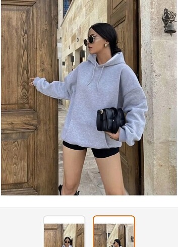 Sweatshirt
