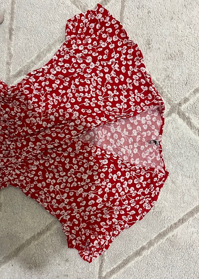 Kırmızı yazlık elbise - Görsel 4