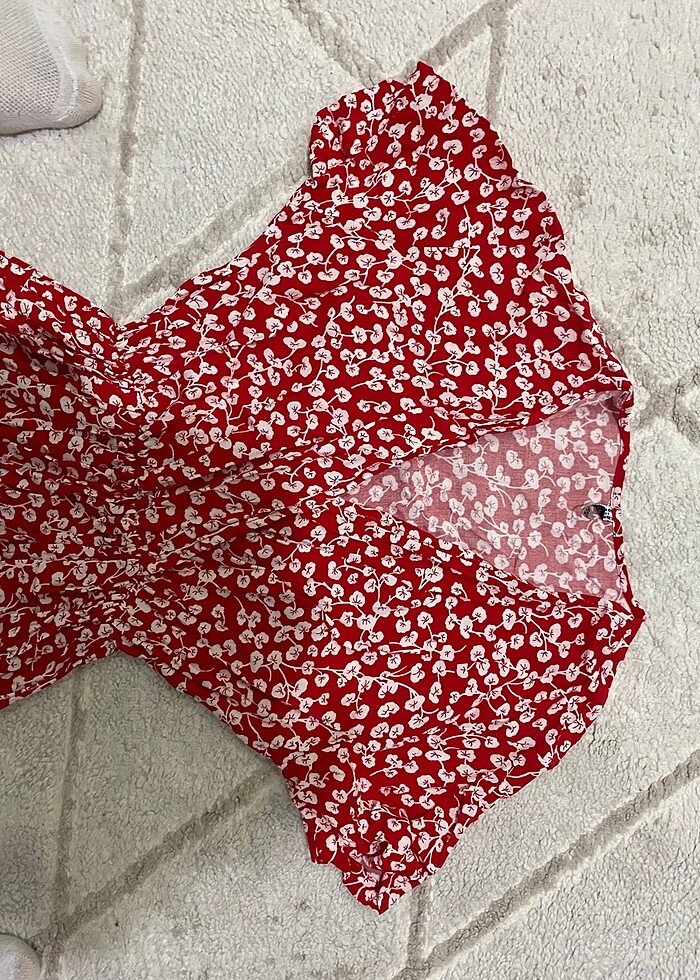 Kırmızı yazlık elbise - Görsel 5