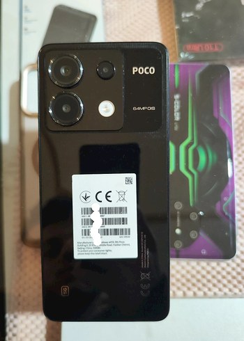 POCO Siyah Android Telefon  256 GB hafıza 12 GB ram çizik y - Görsel 2
