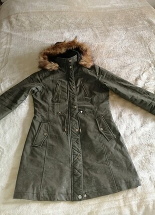 LC Waikiki Mont