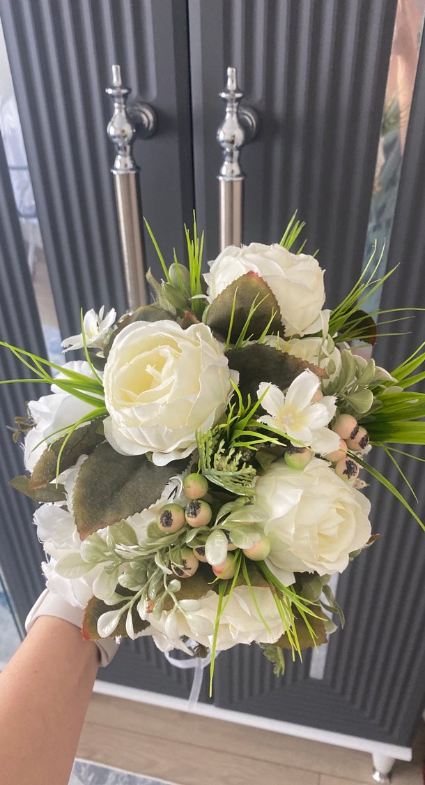 Dantel Detaylı Beyaz Bohem Gelin Buketi - Görsel 4