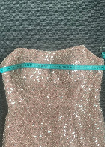 Taşlı pullu abiye - Görsel 6