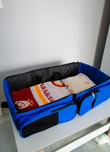 Katlanabilir bebek anne bakım çantası taşınabilir yatak olabilen - Görsel 4