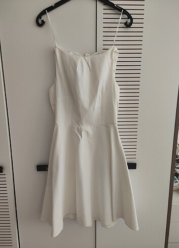Adl beyaz elbise 